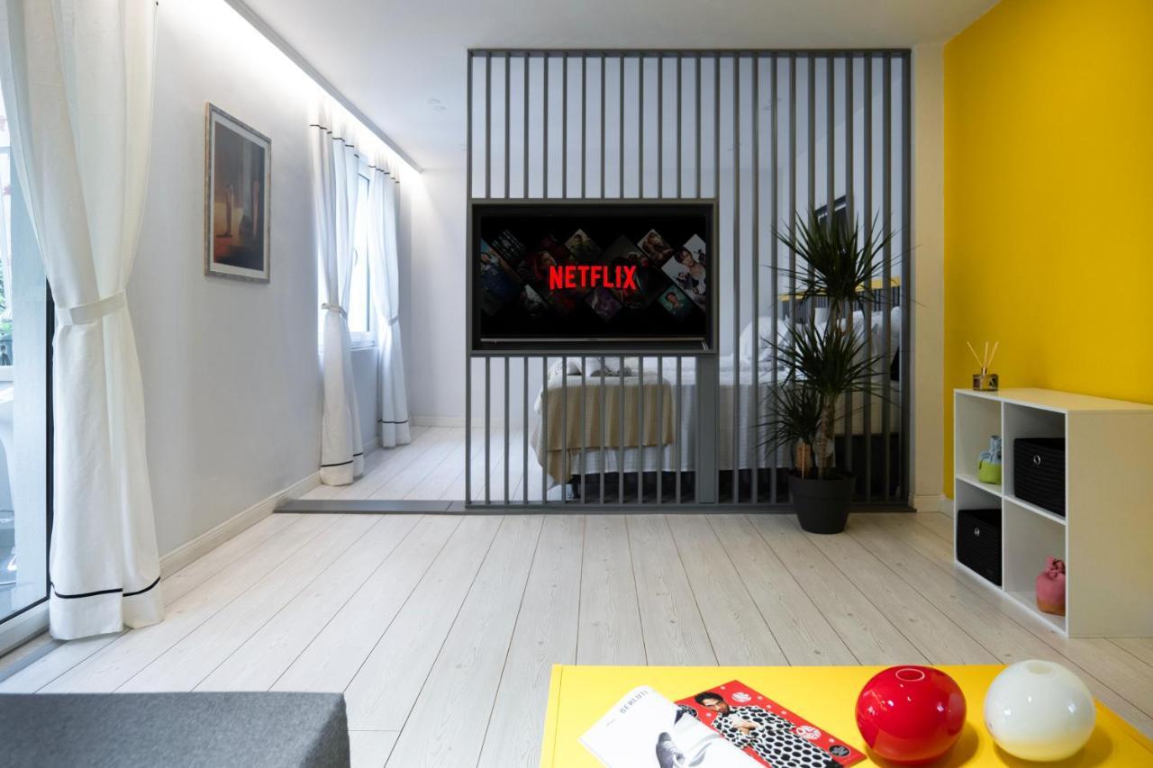 Enxhi'S Apartment Tiranë Ngoại thất bức ảnh
