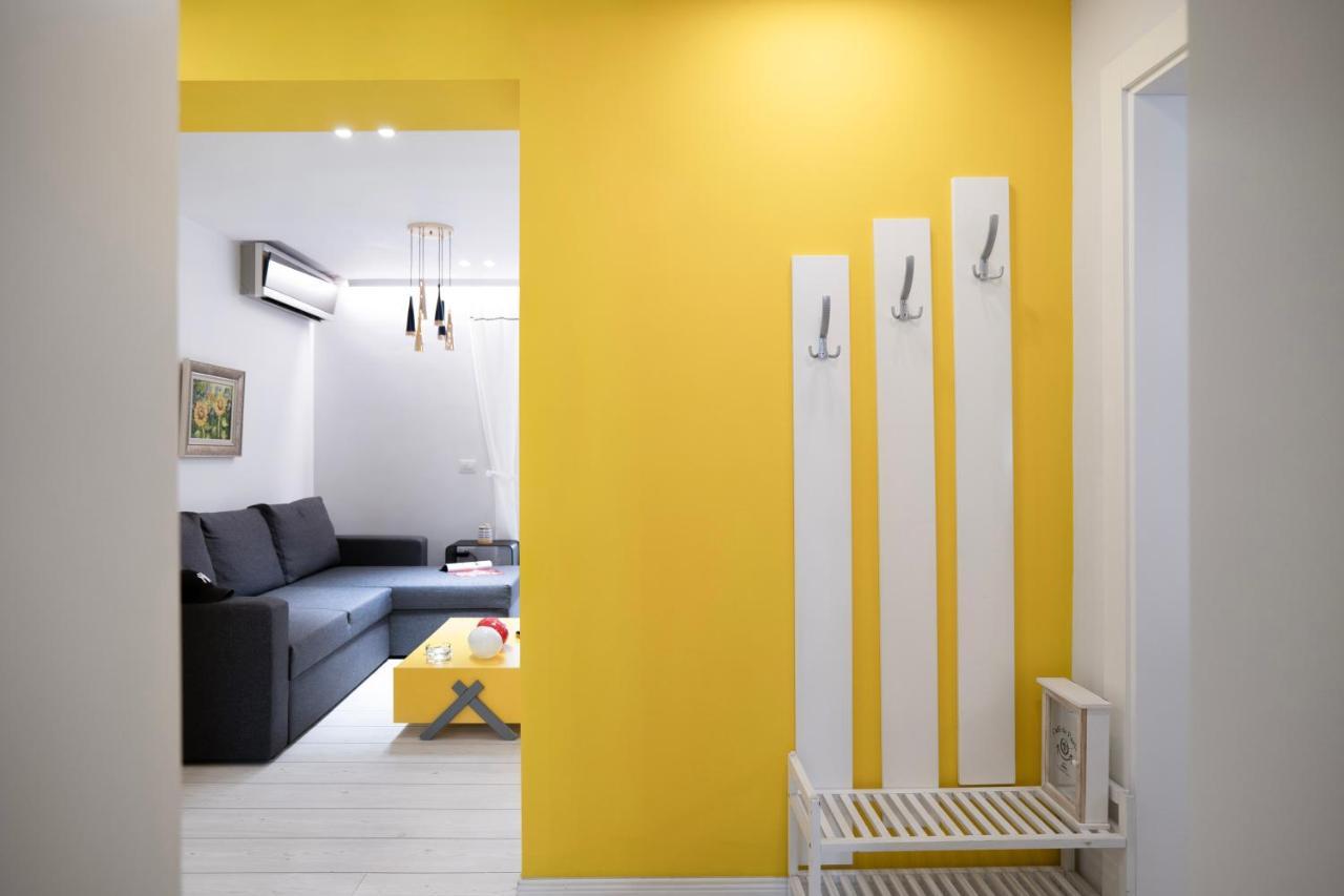 Enxhi'S Apartment Tiranë Ngoại thất bức ảnh